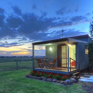 killarney-view-cabins-and-caravan-park.queenslandhotels.net/